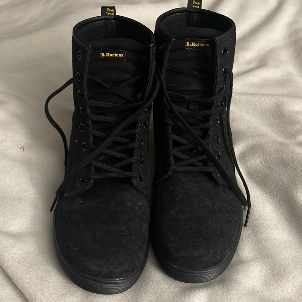 Women’s Dr. Martens Leopard Canvas